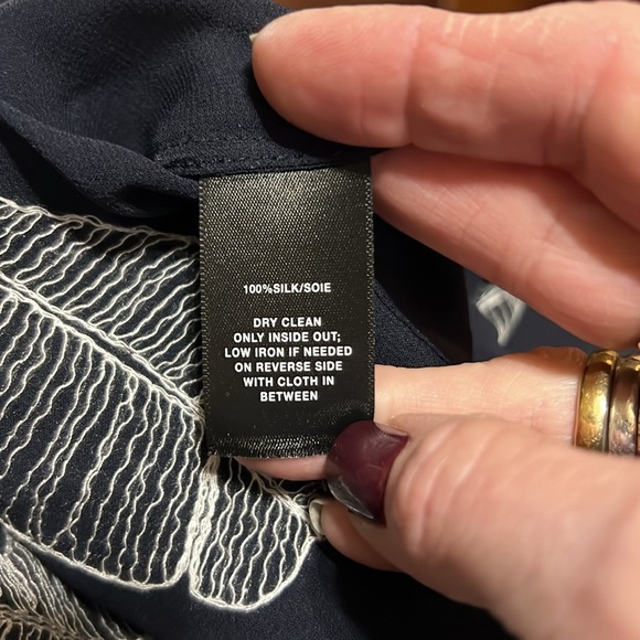 Lafayette 148 New York Kyrie Navy Sheer Silk Georgette Shirt Small - Picture 14 of 15